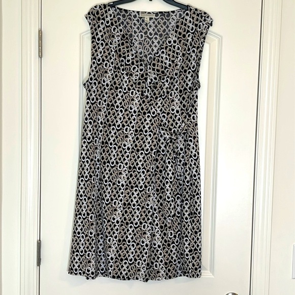 Dana Buchman Black Multi Rings Sleeveless Knee Length V-Neck Dress XL - Picture 1 of 7